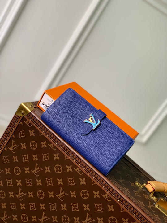 Louis Vuitton Vertical Wallet