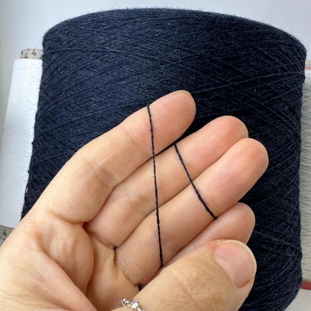 BABY CASHMERE RIMANENZA - Loro Piana; 100% baby кашемир; 1300м/100гр, 2/26 ; цвет: темно-синий джинсовый