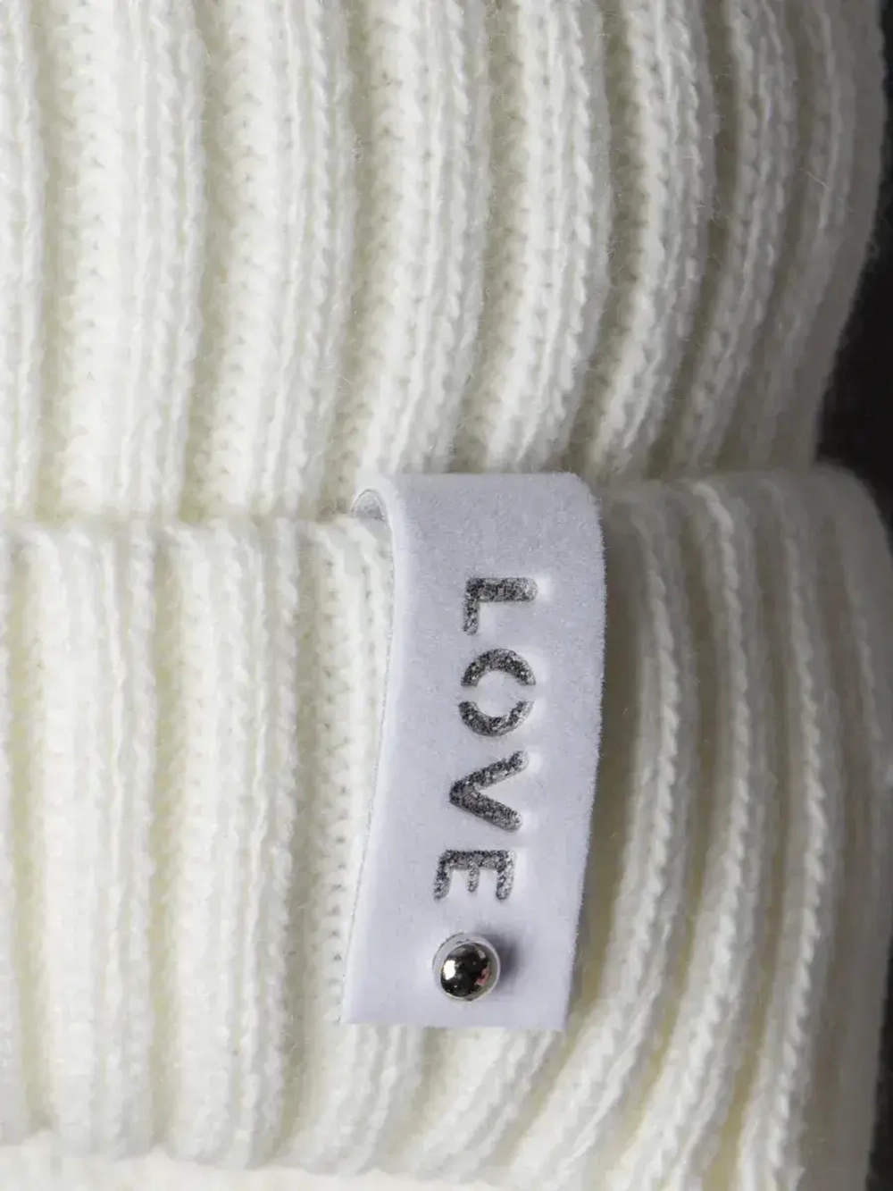 Шапка для девочки на осень