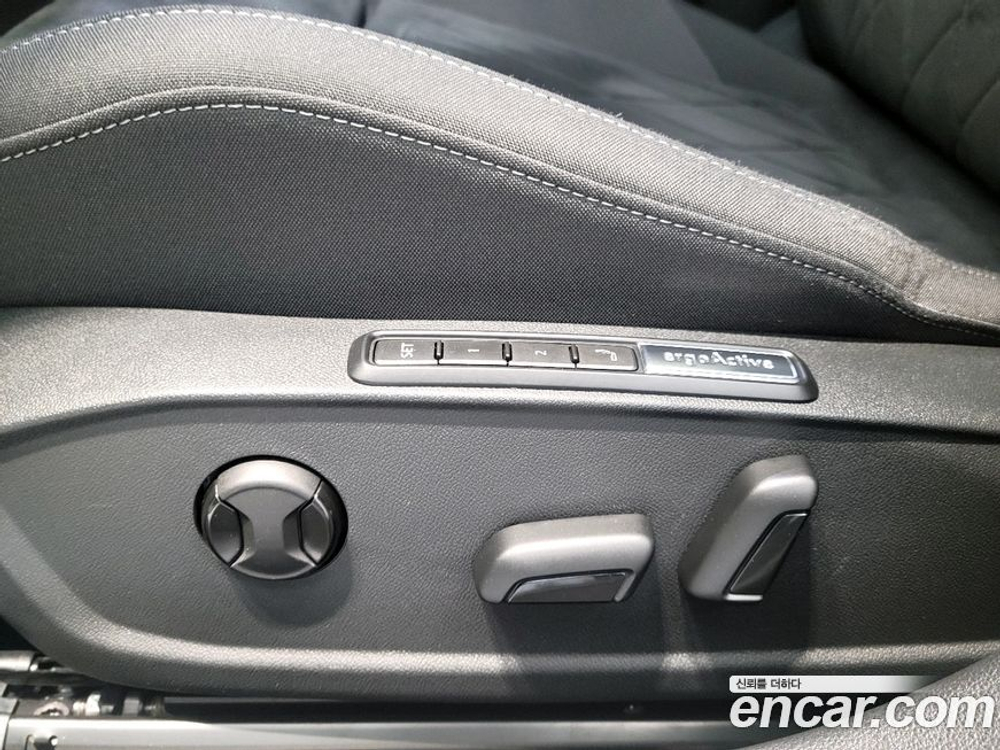 Volkswagen Golf 8 Generation 2.0 TDI Prestige (03.2023)