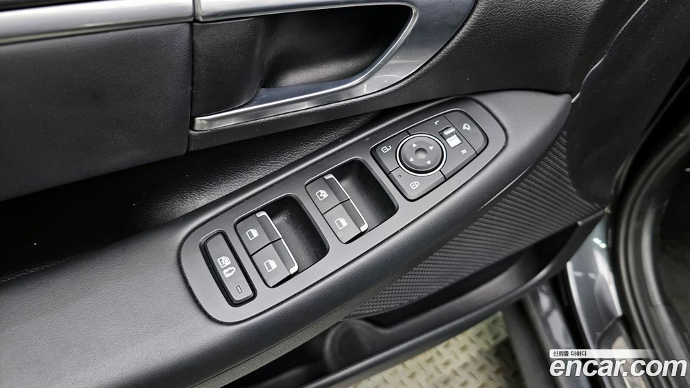 Hyundai Sonata Hybrid (DN8) Premium (08.2019)