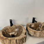 Раковина из окаменелого дерева ПАРА! OD-66073 52*45*15 из натурального камня