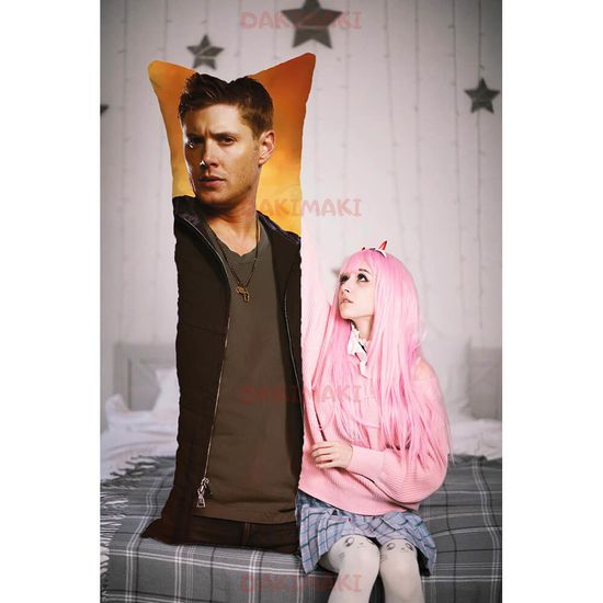 Дакимакура Дин Винчестер из Сверхъестественное арт. 1098