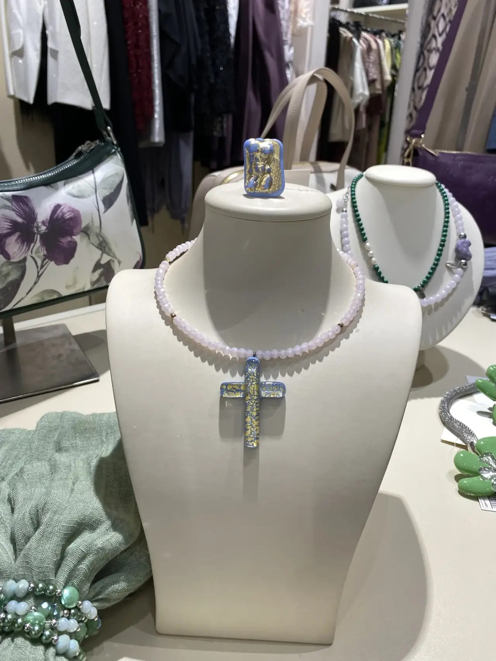 Колье М-19,08 чокер жемч-кварц крест P.J. MURANO