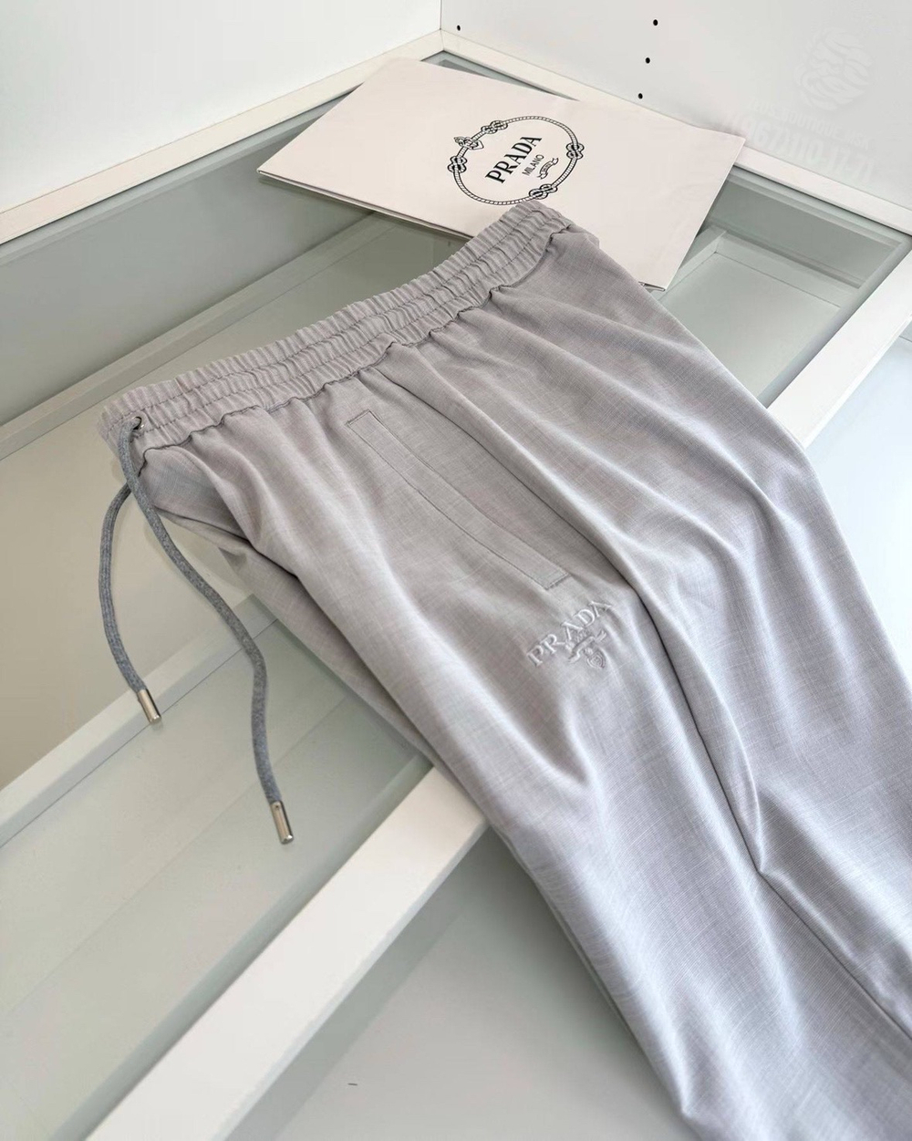 Спортивные штаны Prada