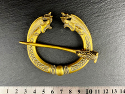 Фибула с драконами