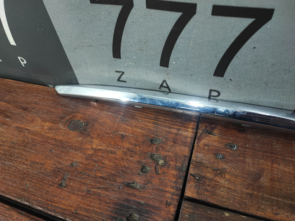 Молдинг заднего бампера Mercedes S (W222) 13-17 Б/У Оригинал A2228851221