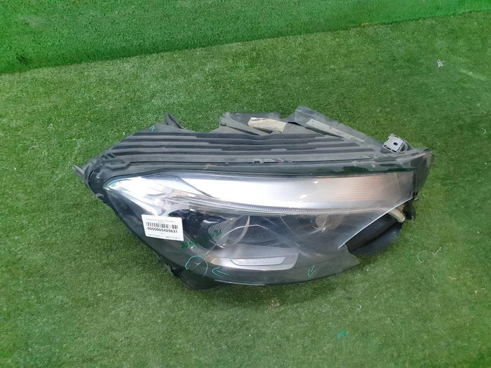 Фара правая Mercedes GLC x253 (2015-2019) LED