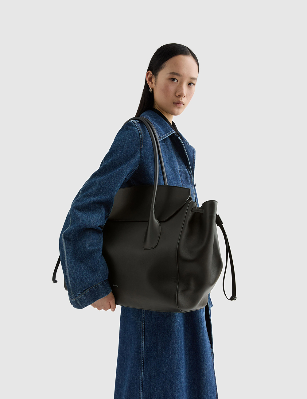 Сумка JIL SANDER Voyage Large "Black"