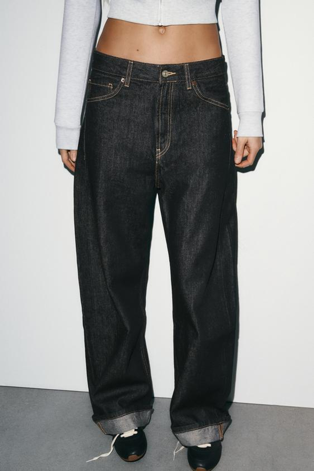 ZARA ДЖИНСЫ BAGGY FOLDED TRF СО СРЕДНЕЙ ПОСАДКОЙ, ТЕМНЫЙ ИНДИГО