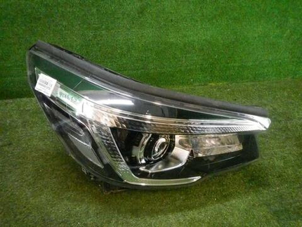 Фара правая Subaru Forester 5 SK (2018-2021) LED