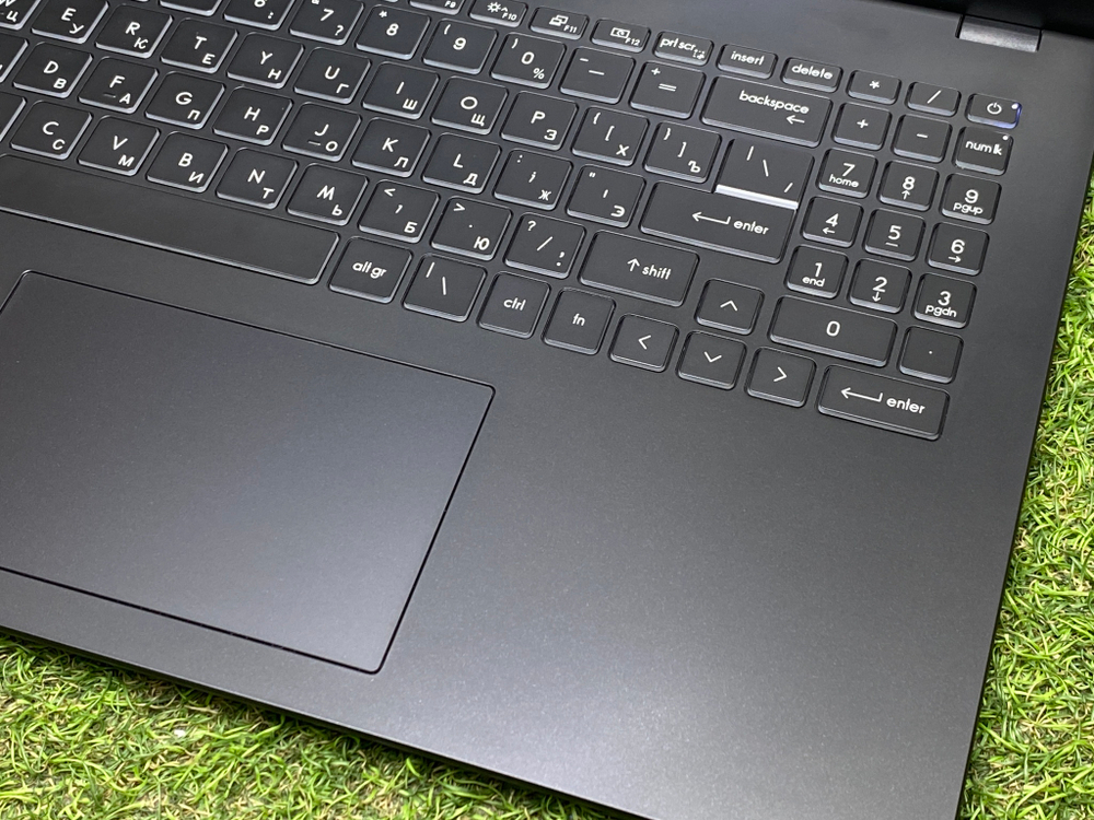 Ноутбук MSI i5-13/Iris Xe/16GB/SSD512/ Modern 15 B13M-610XRU [9S7-15H112-610]/Windows 10