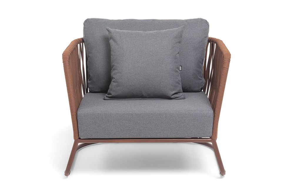 "Багамы" кресло плетеное из роупа, каркас алюминий коричневый (RAL8016) муар, роуп BZ23-ED31, ткань темно-серая 027