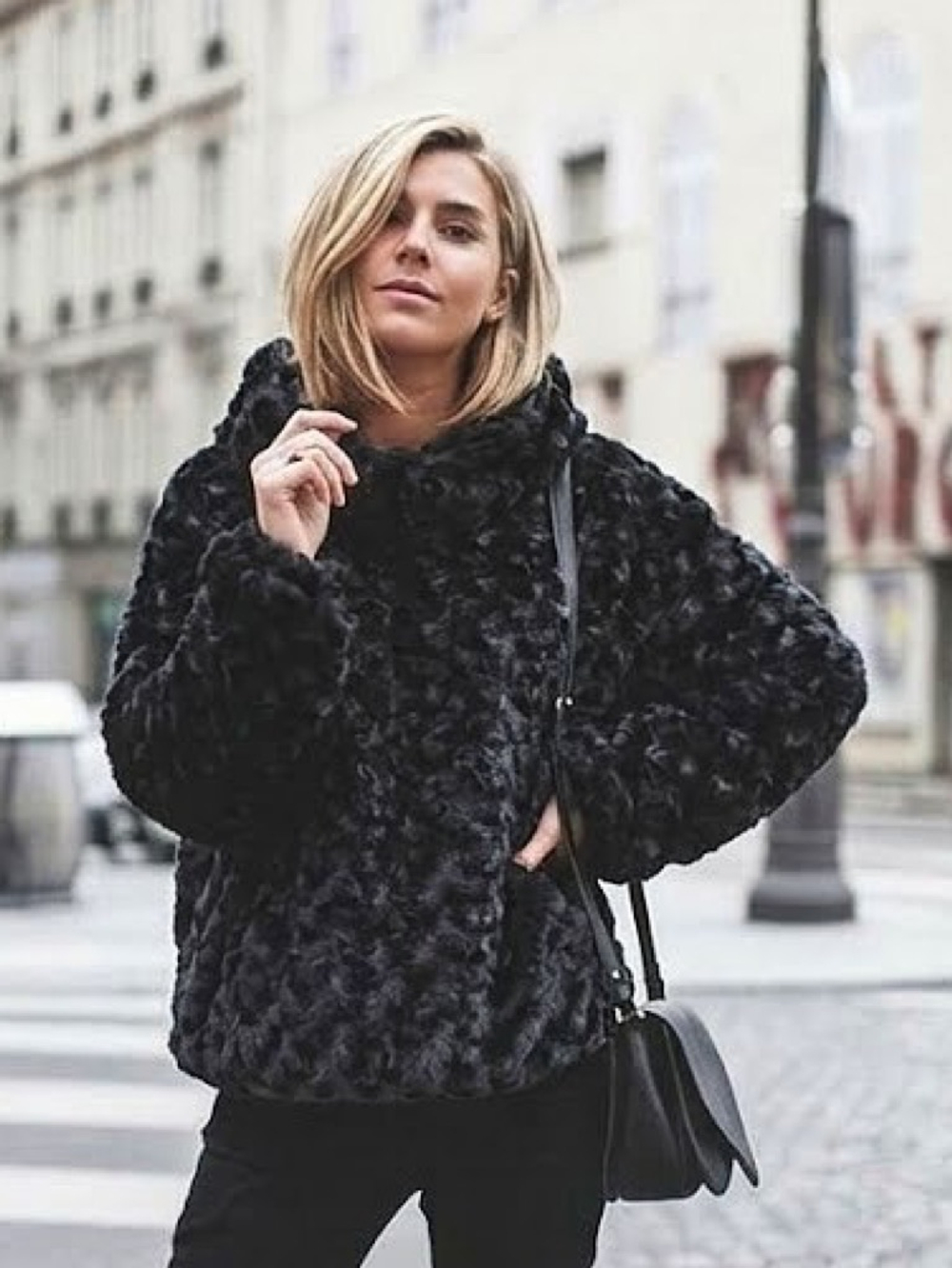 Худи /эко мех / черный