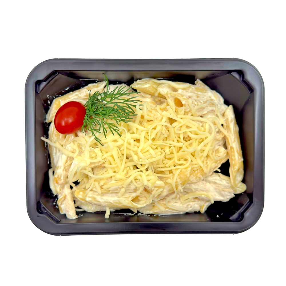 Паста пенне с куриной грудкой в сливочном соусе
