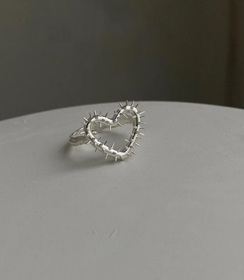 Кольцо Moon River Сердце Острое R076