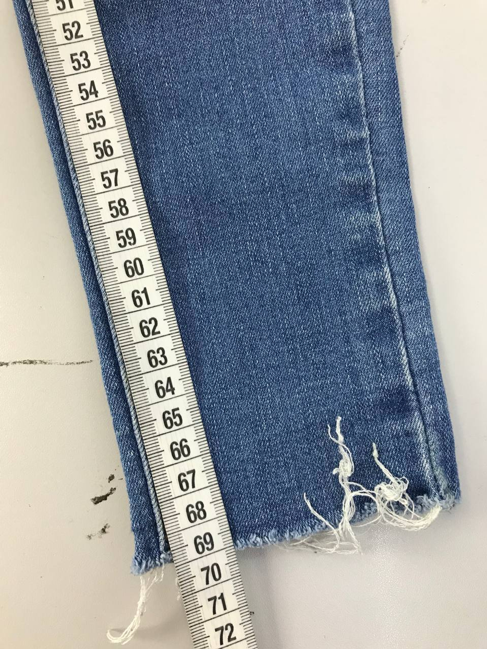 Джинсы узкие 42 размер