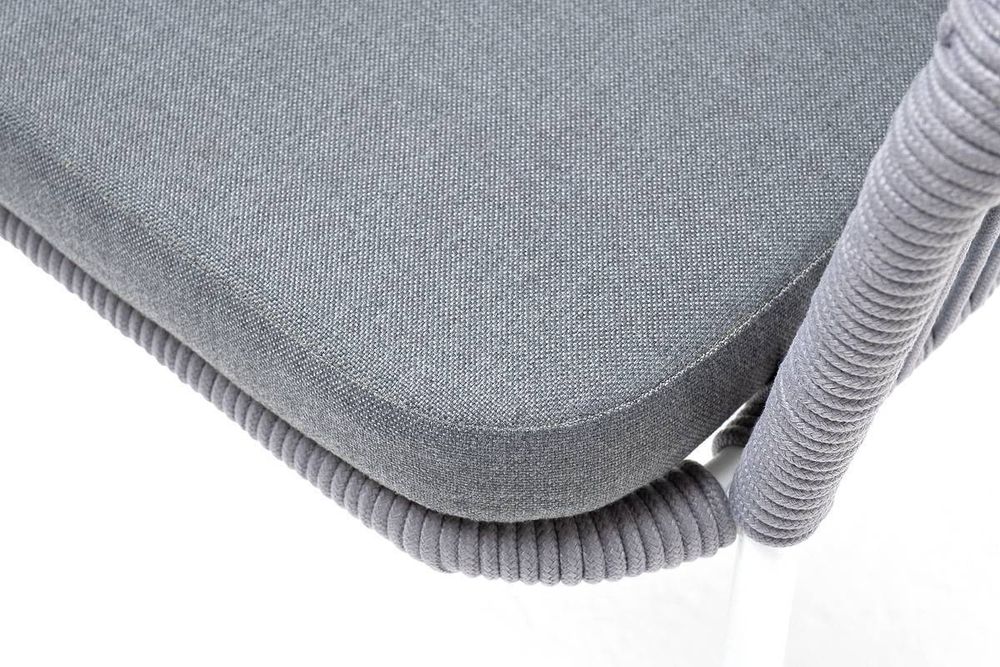 "Лион" стул плетеный из роупа, каркас из стали белый муар, роуп светло-серый круглый, ткань светло-серая