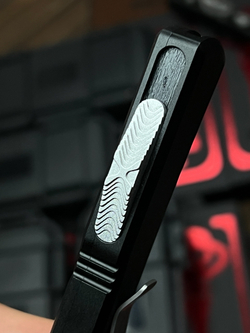 Нож Microtech Ultratech 122-13DCS Death Card Standard S/E A+++ (Левывй) - Memento Mori, клинок апокалиптик