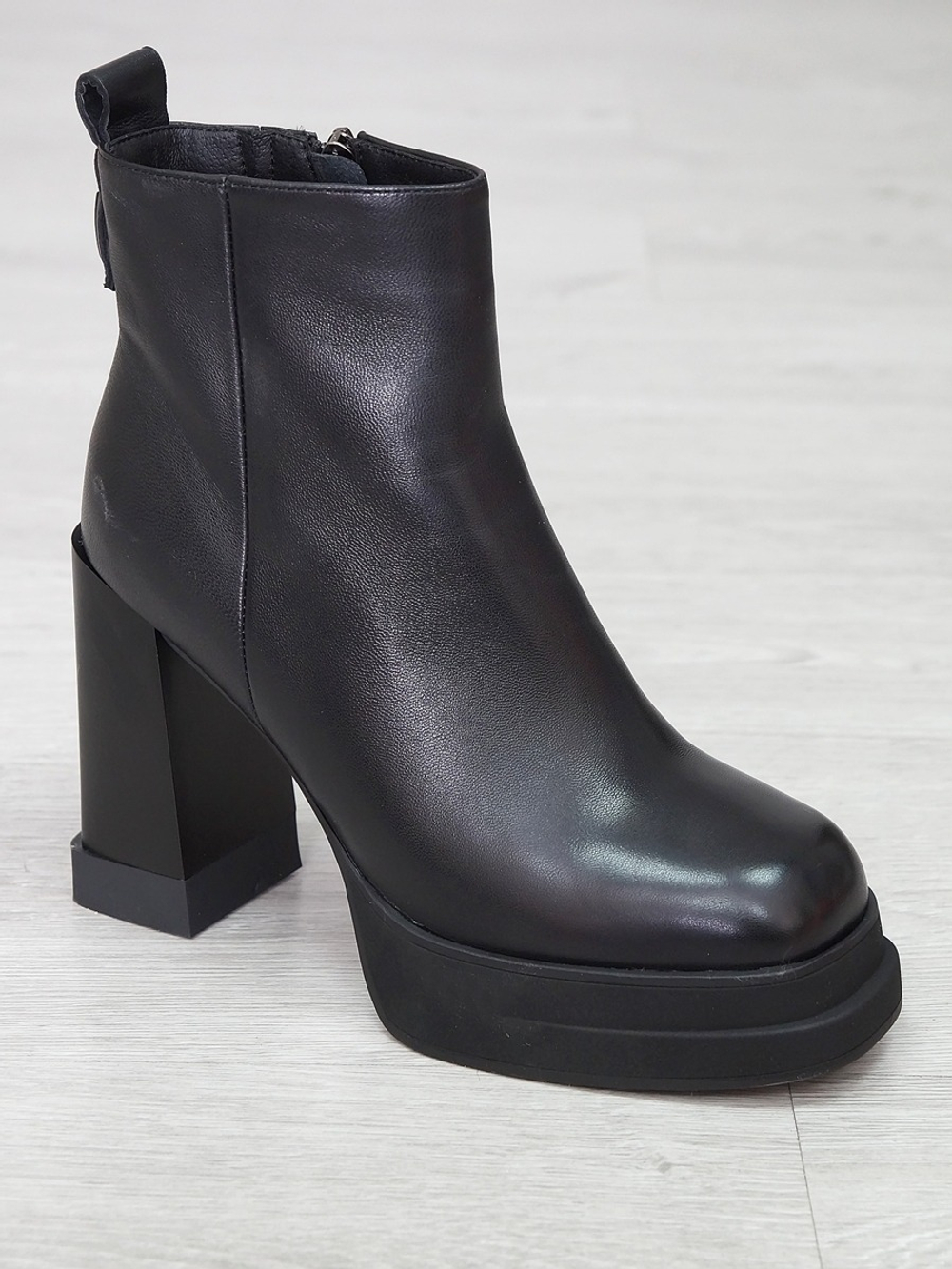 Полусапожки женские зимние