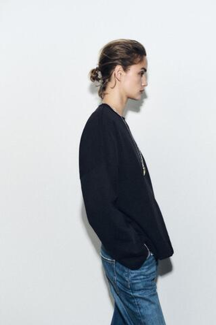 ZARA ФУТБОЛКА ИЗ ПЛОТНОГО ХЛОПКА С ЭФФЕКТОМ ПОТЕРТОСТИ, ЧЕРНЫЙ