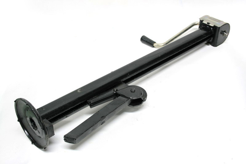 Домкрат штатный 2121