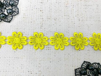 Кружево плетеное, ш. 2,2-2,5 см.