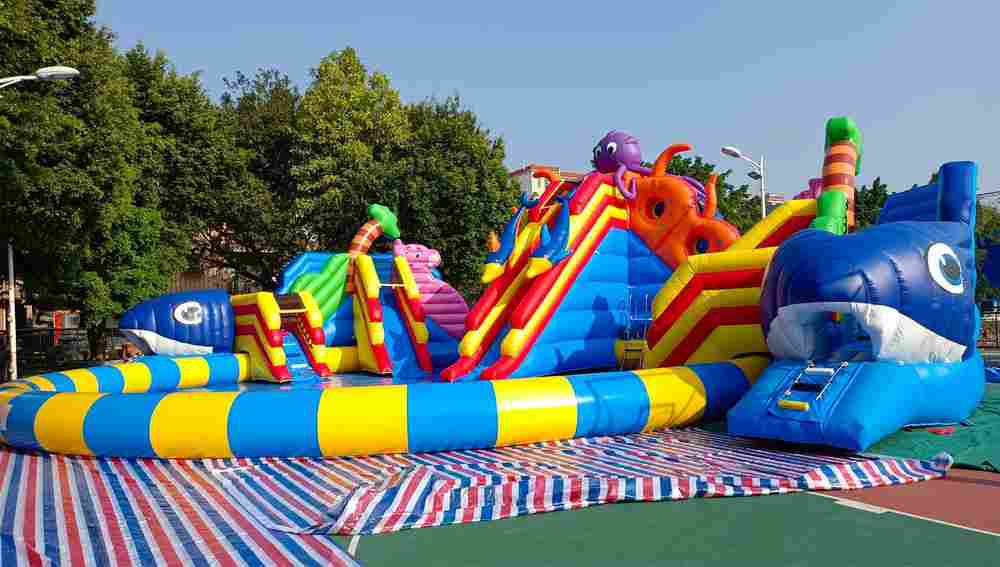 Наземный аквапарк с бассейном «Аквасфера», 20×17×7 м