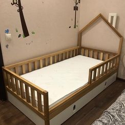 Детская кроватка Туко (Tuko) из массива бука