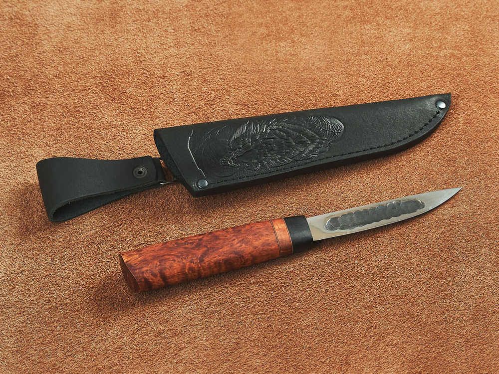 Малый шкуросъемный нож "Якут" с кованым долом, рукоять мореная карельская береза