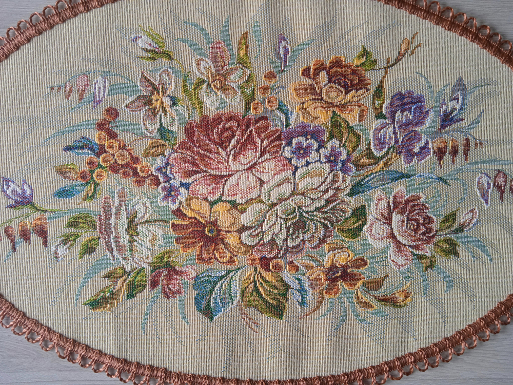 Декоративная гобеленовая салфетка Цветы Дианы 33х51