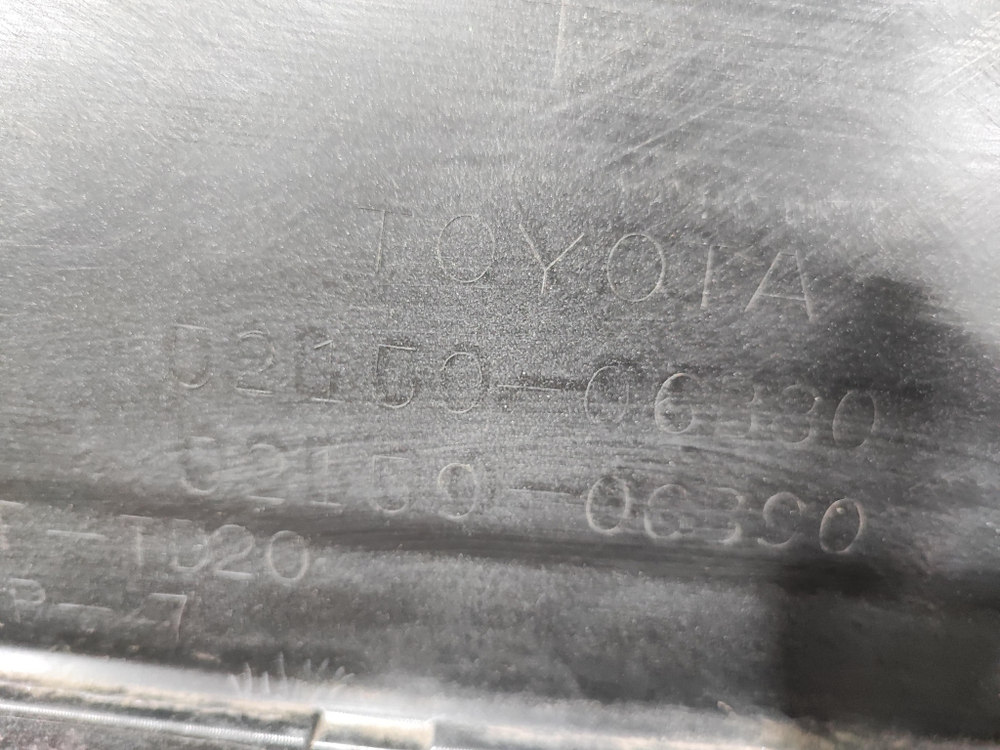 Бампер задний Toyota Camry (XV70) 17-21 Б/У Оригинал 5215906B80