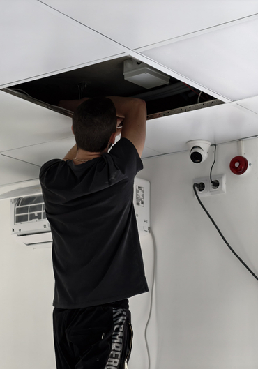 Установка камер видеонаблюдения в пункты выдачи заказов