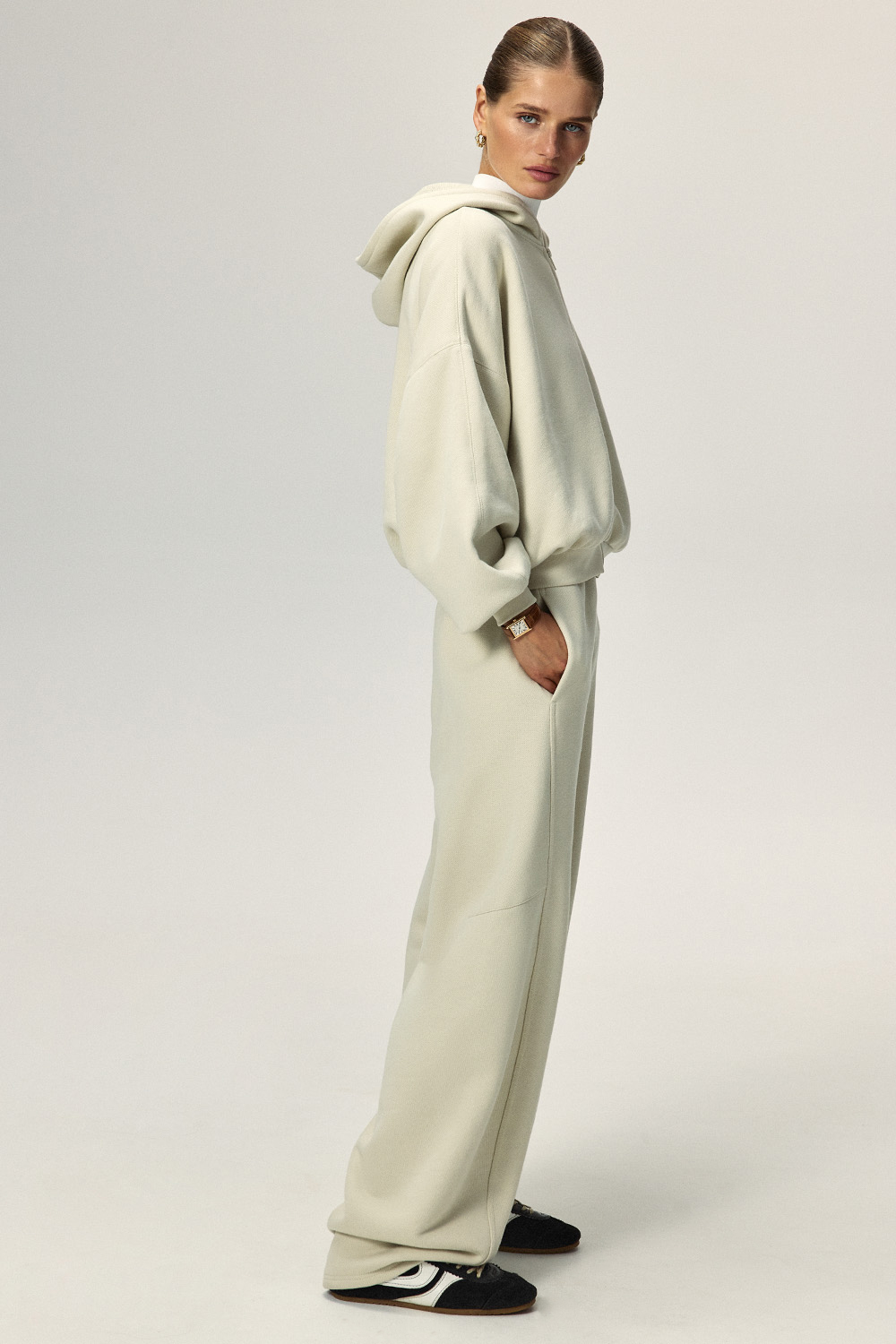 Толстовка на молнии Слоновая кость