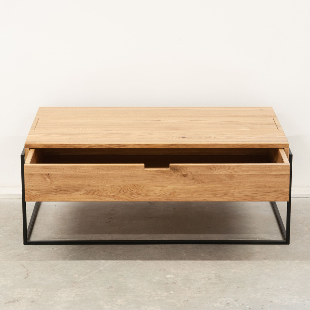 Журнальный столик 110х65 см G+K с ящиком из массива дикого дуба в стиле лофт