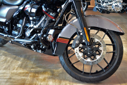 Harley-Davidson CVO Street Glide (FLHXSE) 2020