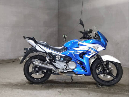 Suzuki GSR250F , 2016