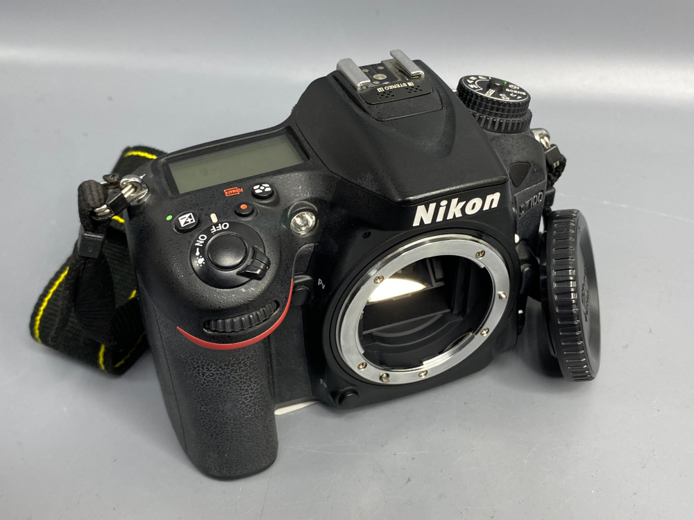 Nikon D7100 Body 4.500 кадров