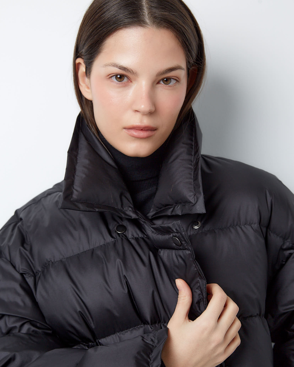 Пуховик двубортный из итальянского нейлона черный