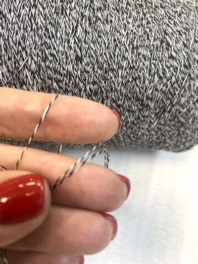 Пряжа на бобине (Италия) 100% лен 100г-1300м 490г