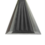 Алюминиевая противоскользящая накладка на ступени с резиновой вставкой