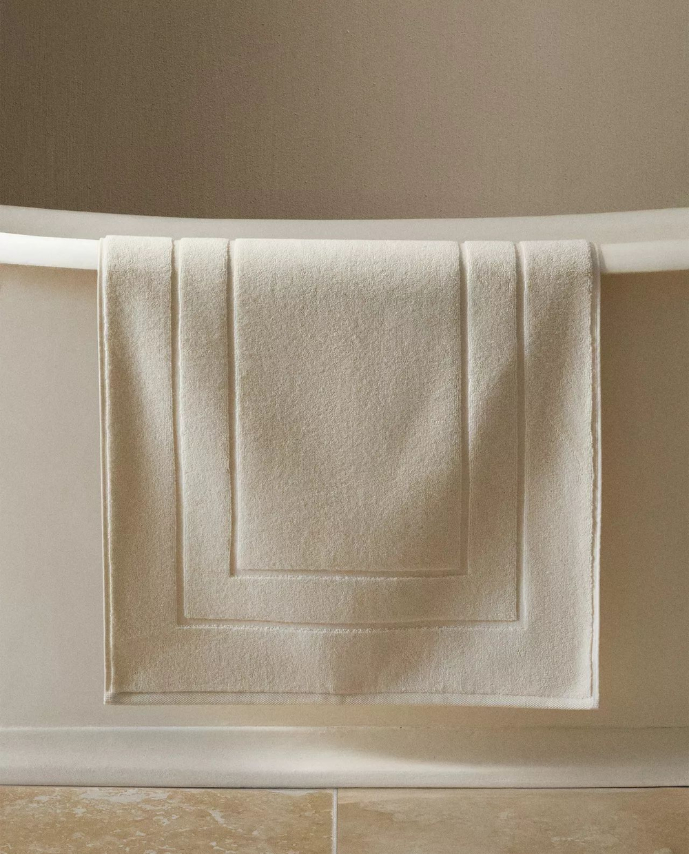 Zara Home - Нескользящий коврик для ванной из хлопка, бежевый, 55x80 см