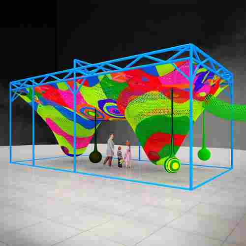 Верёвочная конструкция «Радужная паутина»