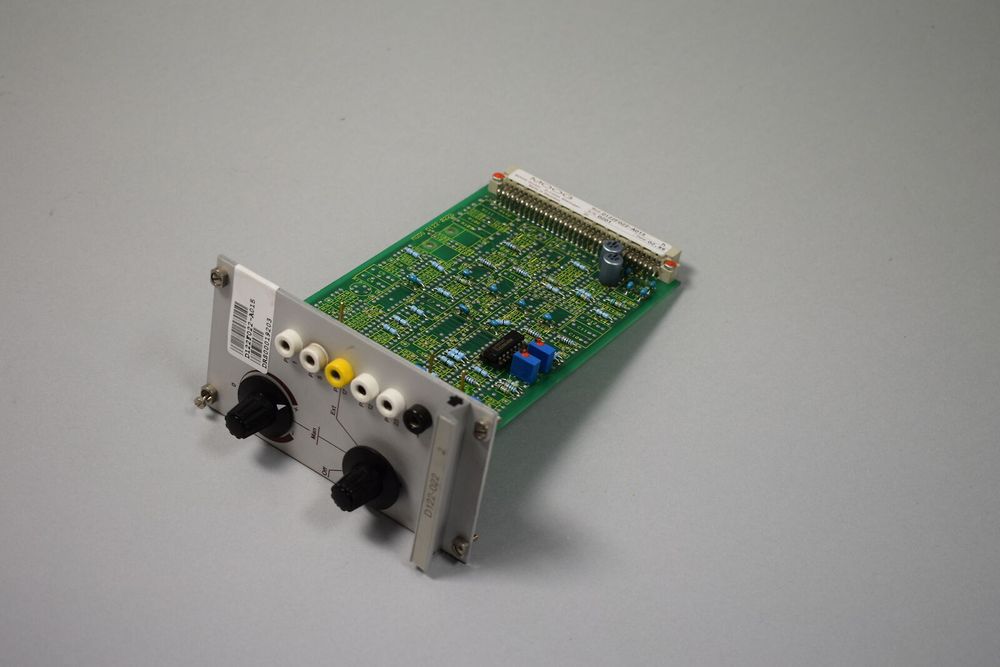 MOOG D122F022-A015
