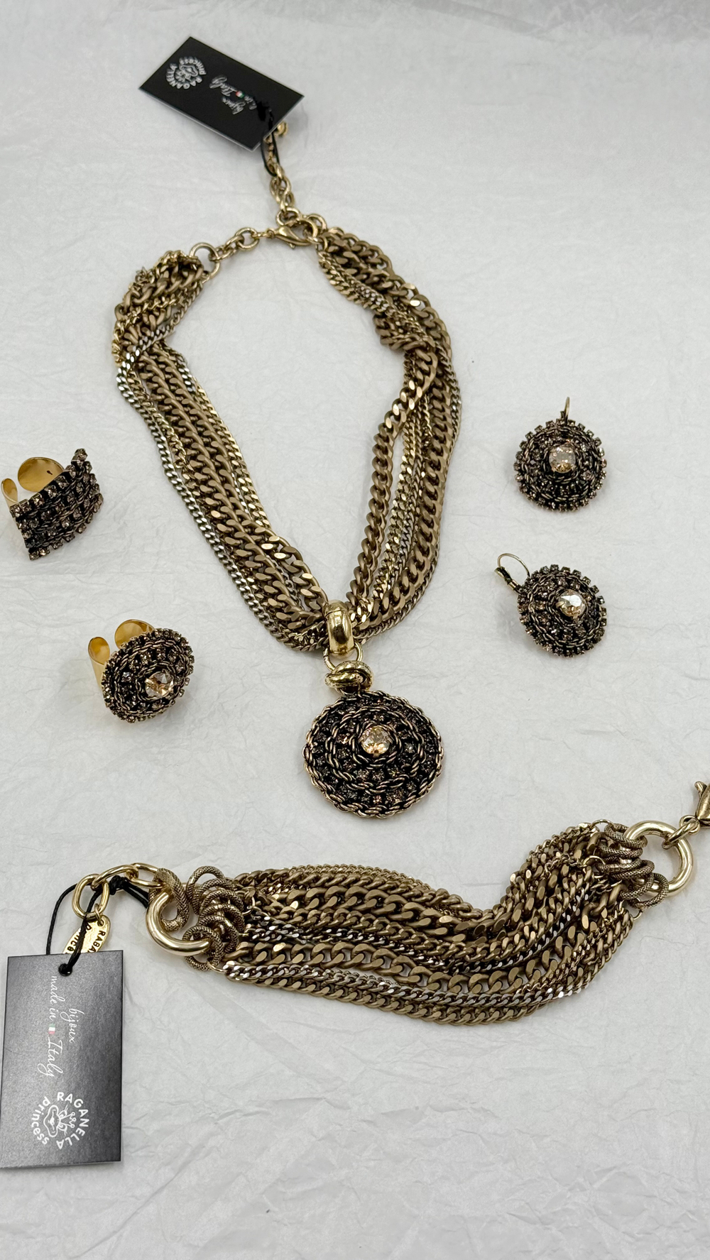 Кольцо прямоугольное, "дорожки" с медовыми кристаллами, разъемное