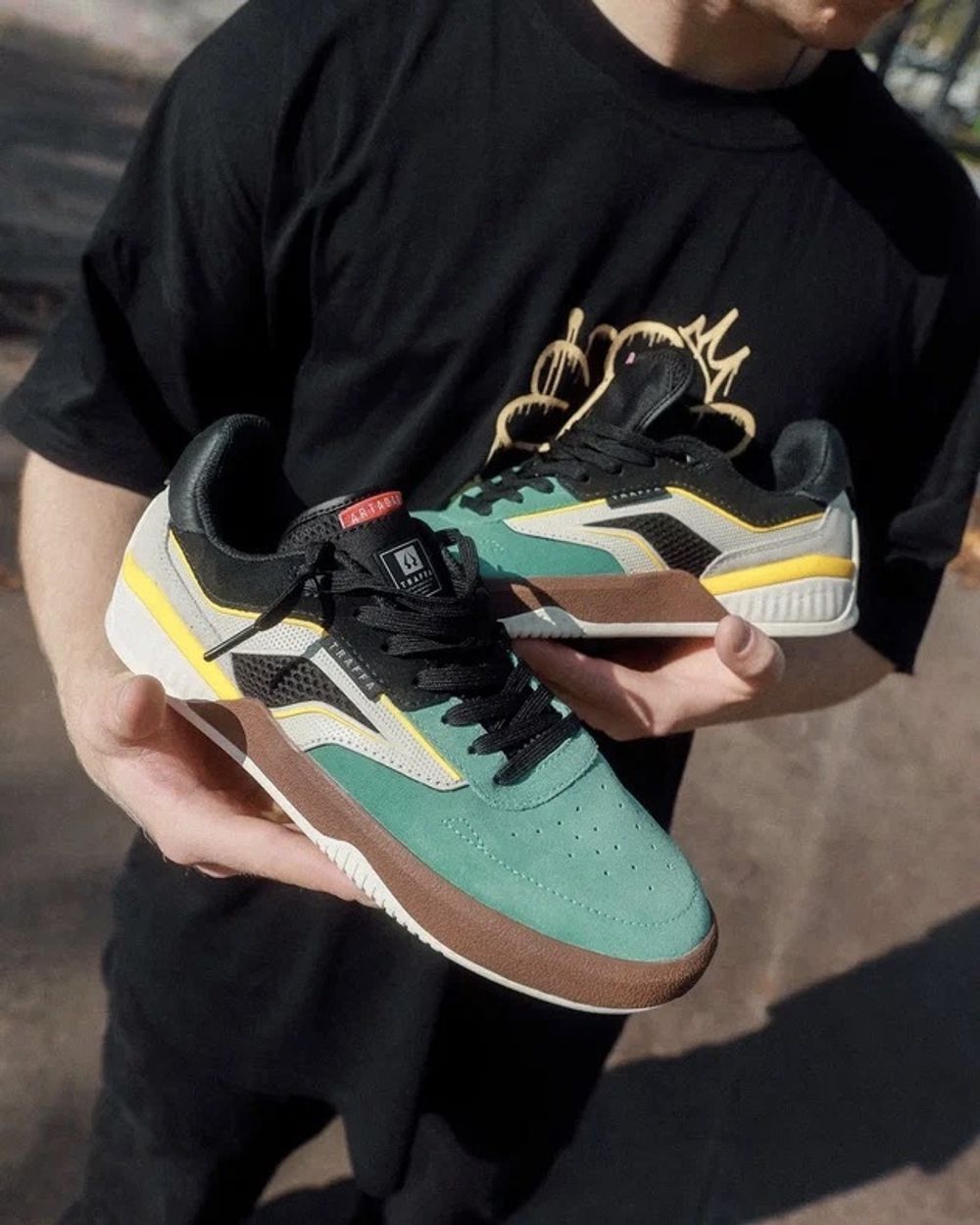 Купить Кеды для катания Traffa Artagar low голубые/черные Кеды для катания Traffa Artagar low голубые/черные