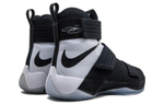 Nike Zoom Soldier 10 Basketball Shoes Men