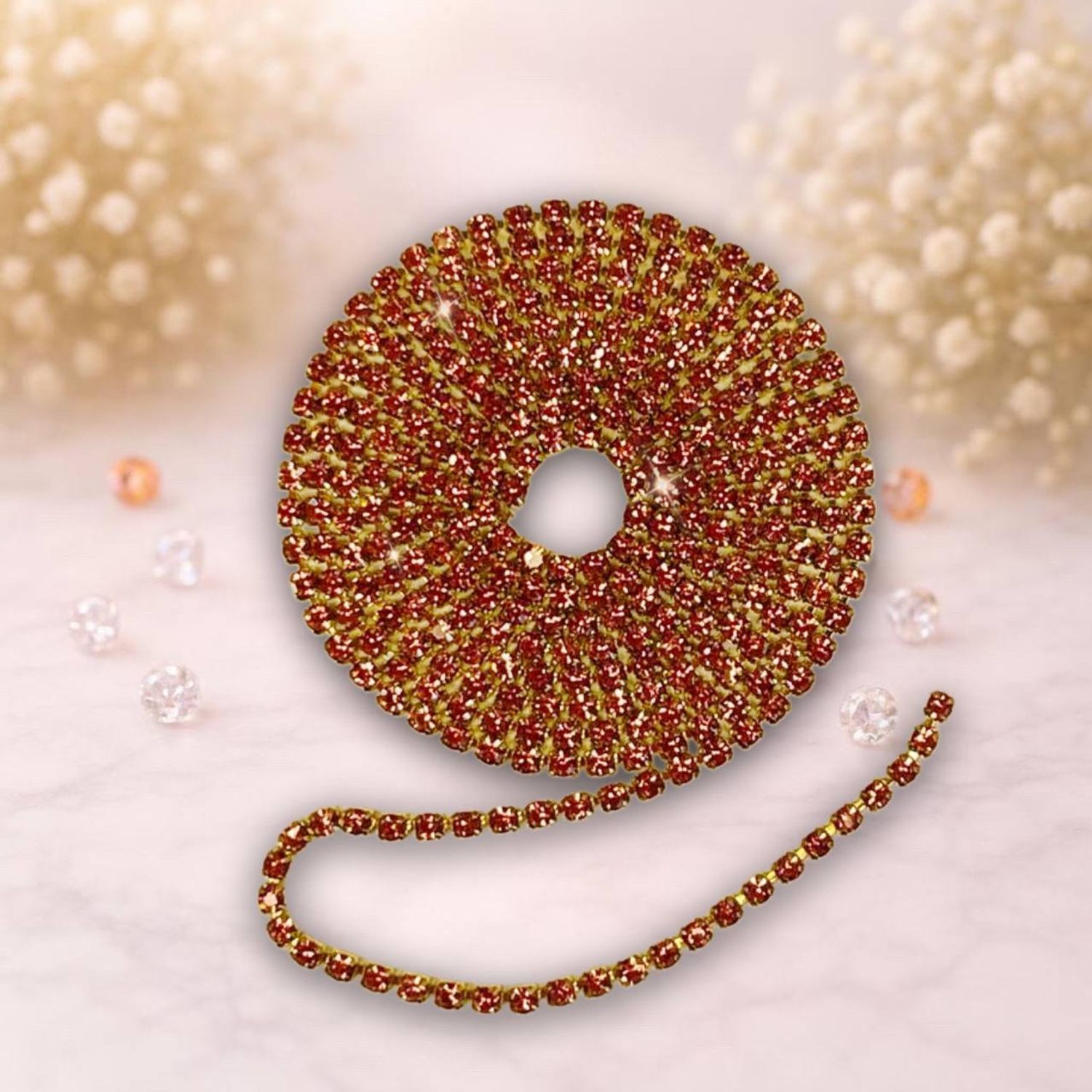 Стразовая лента 2,5мм цвет золото-яркот розовый (упаковка 1м)