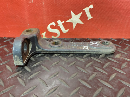 Кронштейн глушителя