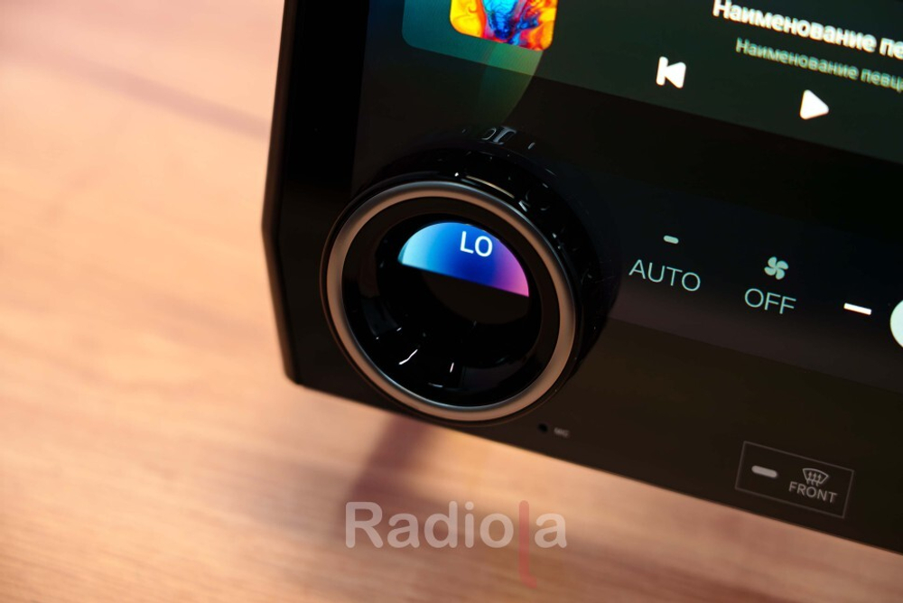 Магнитола для Toyota Land Cruiser Prado 150 2013-2023 - Radiola RDL-Prado-AC монитор 13.1" на Android 13, 8Гб+256Гб, CarPlay, 4G SIM-слот